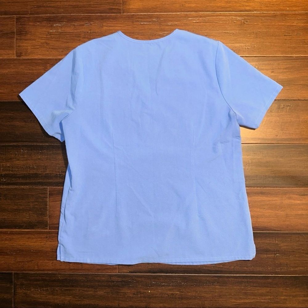 Figs Ladies Scrub Top - Picture 3 of 3